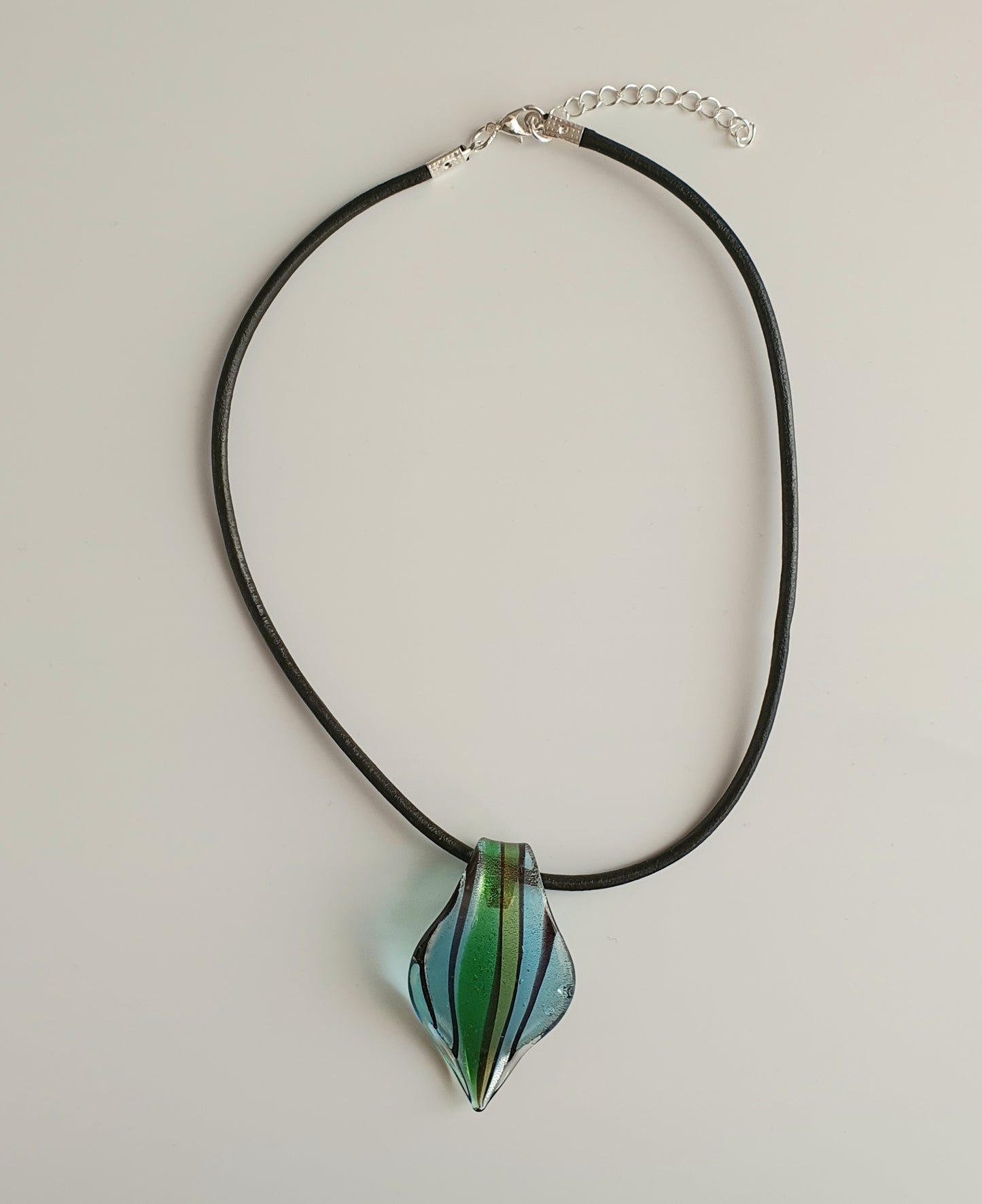 Multicoloured Lamp-work Glass Bead Leather pendant necklace