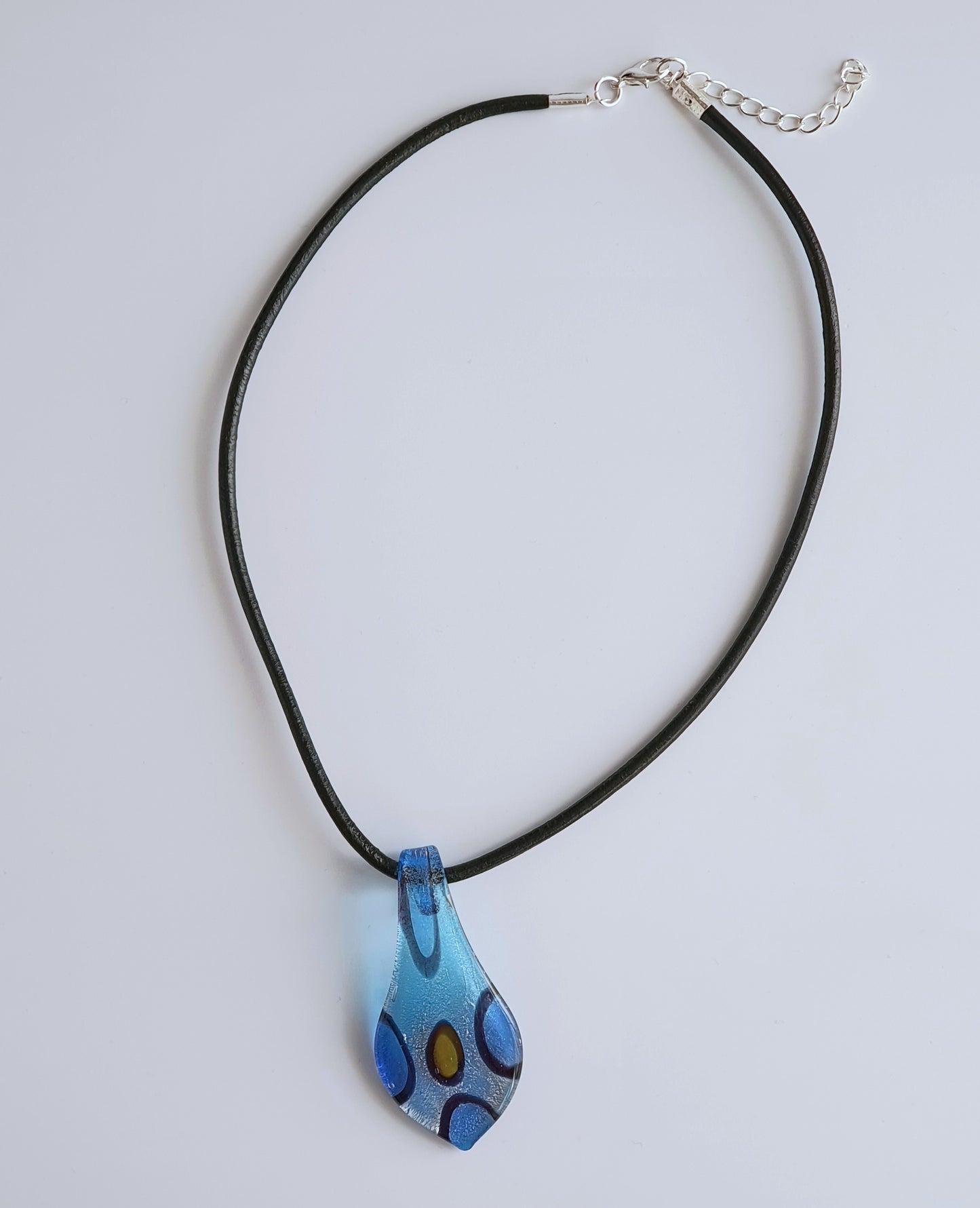 Lamp-work Glass Bead Leather pendant necklace