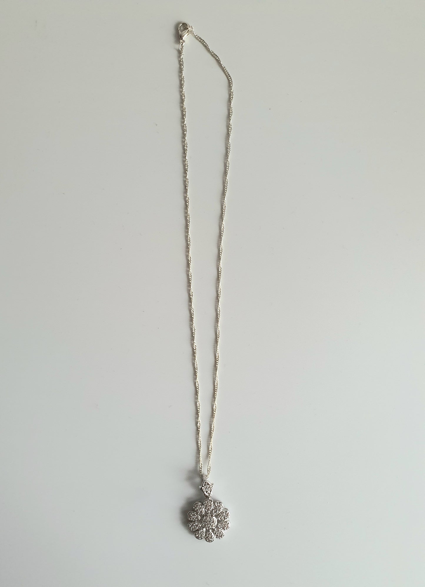 Silver Plated Chain and Flower Pendant